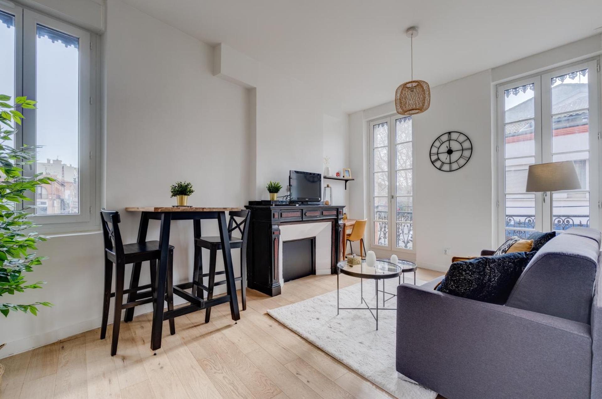 Studio Chic Et Lumineux, Garage, Wifi, Clim Toulouse Exterior photo